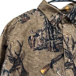 Rugged Earth Outfitters Button Down Shirt Mens XL Hunting Deer Camo Rifle Nature